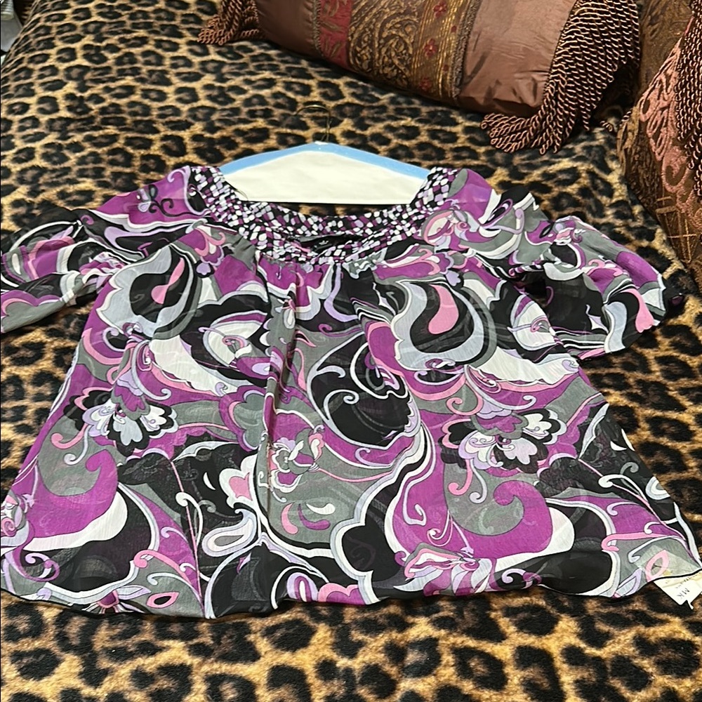 Chic Purple and Black Patterned Blouse